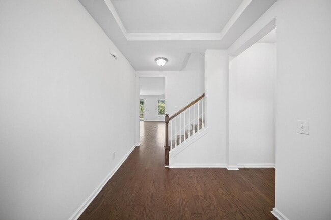 7 King's Cross Ct