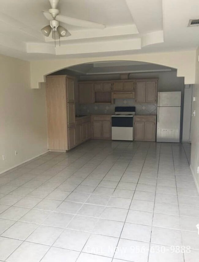 2210 Peridot St Unit 3