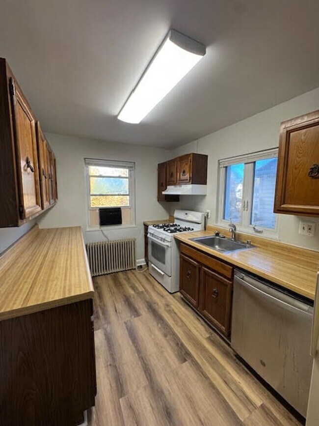 Photo - 4835 Indian Ln Unit #201