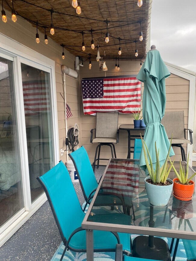 Photo - 16 Mariner Village Dr