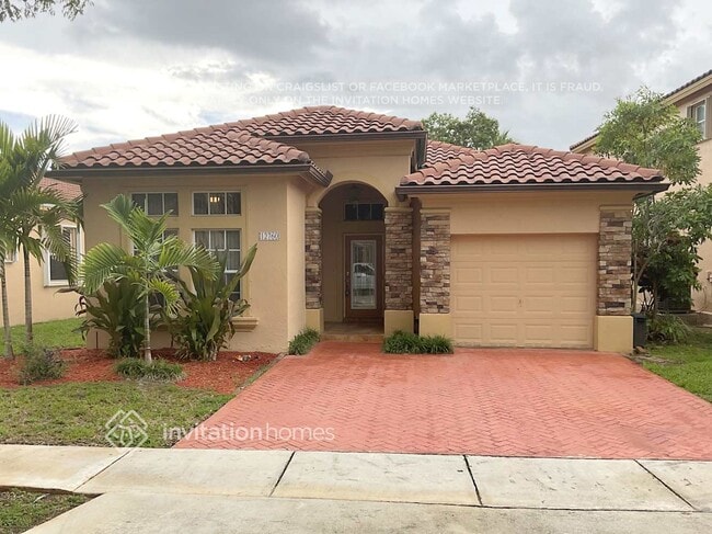 Building Photo - 12760 SW 53rd St Rental