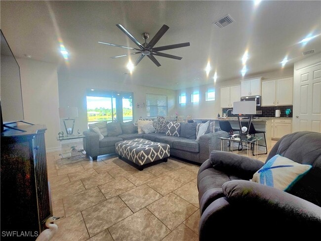 Photo - 3401 Acapulco Cir