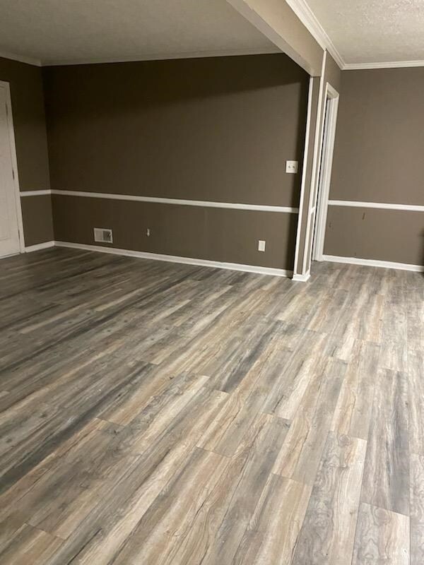 Photo - 2502 Lake Capri Rd NW