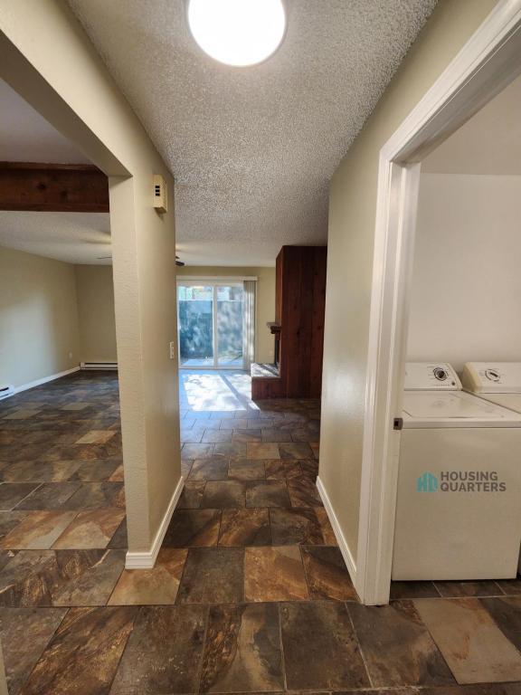 Photo - 2210 W Boone Ave