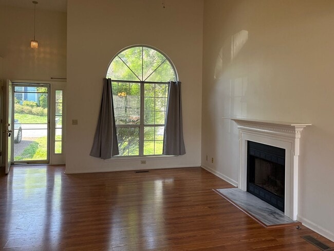 Photo - Single Family Home in Villages of Brentwood