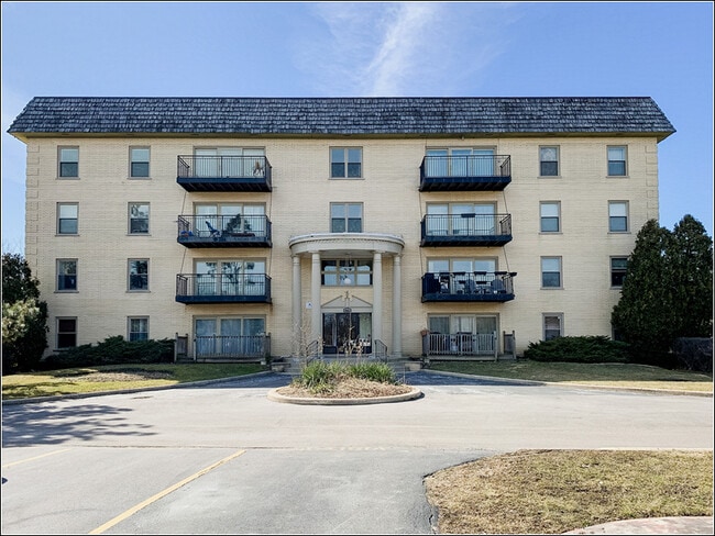Photo - 9601 Golf Rd Condo Unit 404