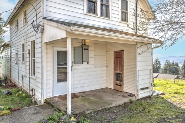 Photo - 47400 NW David Hill Rd