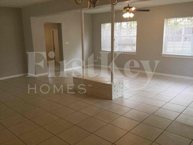 Photo - 980 NW 182nd St
