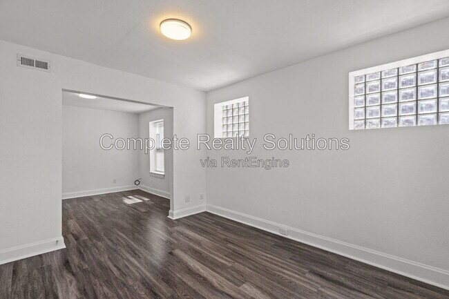 Photo - 119 Eichelberger St Unit 2e