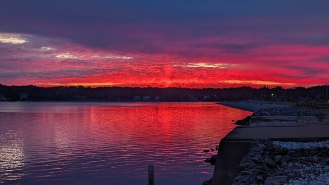 Photo - 142 Bluff Ave