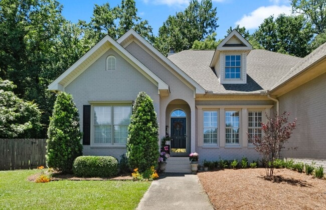 Photo - Beautiful 5 Bed 3.5 Bath Home! Available N...