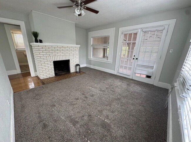 Photo - 1310 28th St N Unidad Upper