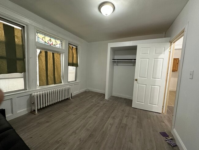 Photo - 10528 Van Wyck Expy Unit 1st Floor/Lower Level