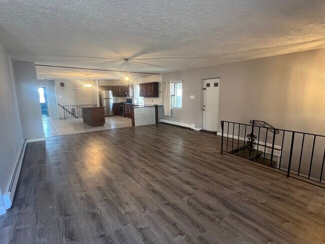 Photo - 236 Palfrey St