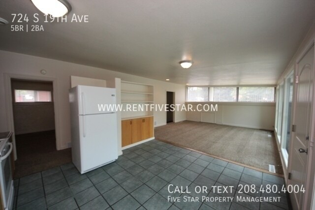 Photo - 724 S 19th Ave
