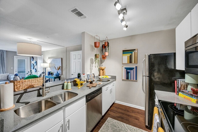 Model | Kitchen & Dining - The Wilde