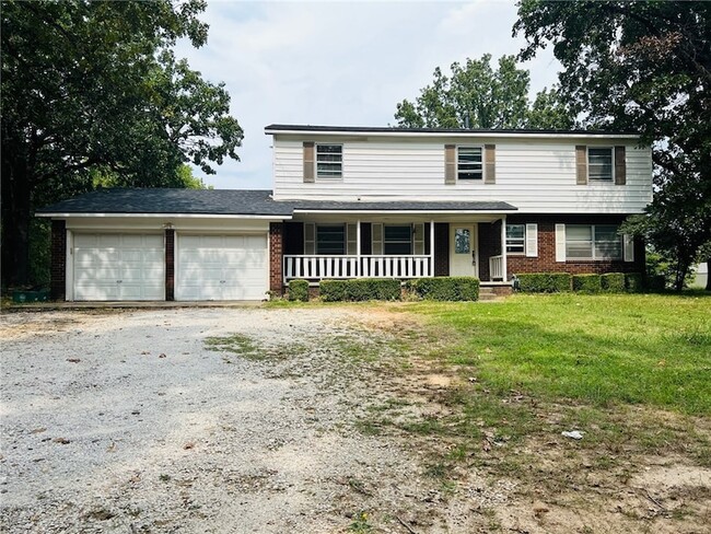 Building Photo - 1720 E Zion Rd Rental