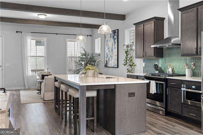 Photo - 4391 Gillon Cir SE