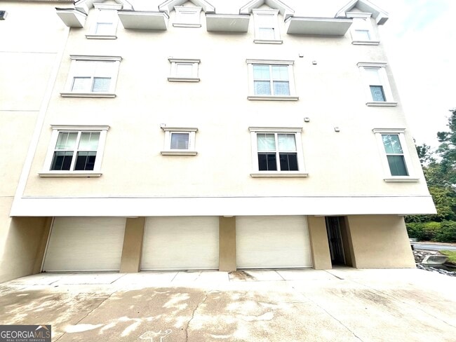 Photo - 122 Shady Brook Cir Unit 100