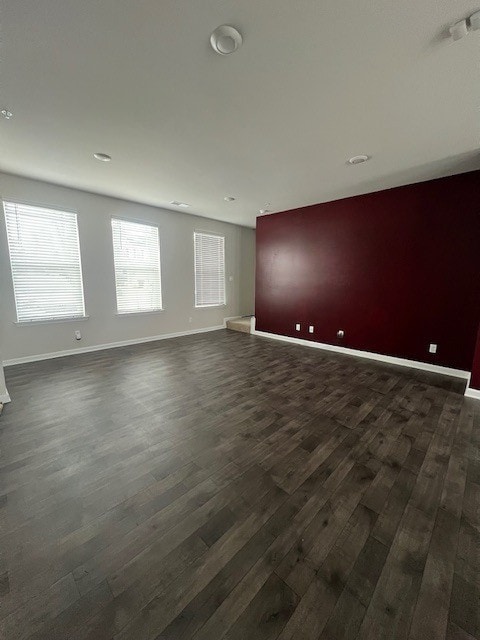 Photo - 317 Stream Valley Ct