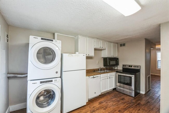 Photo - 20600 Bonanza