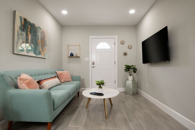 Photo - 1158 7th St S Unidad A