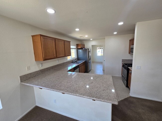 Photo - 4 Bedroom!
