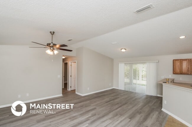 Photo - 1711 Hayworth Cir NW