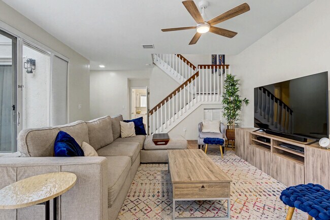 Photo - 1545 Seagrape Way