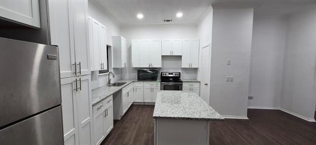 Photo - 7000 Bentley Ave