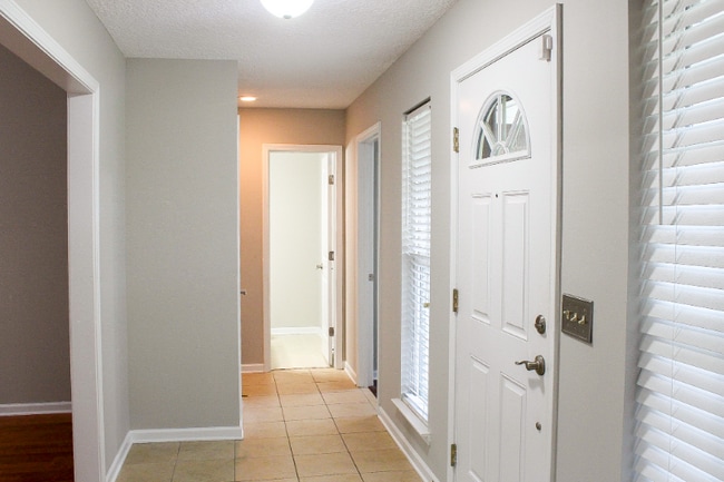 Photo - 228 Cobble Stone Ln