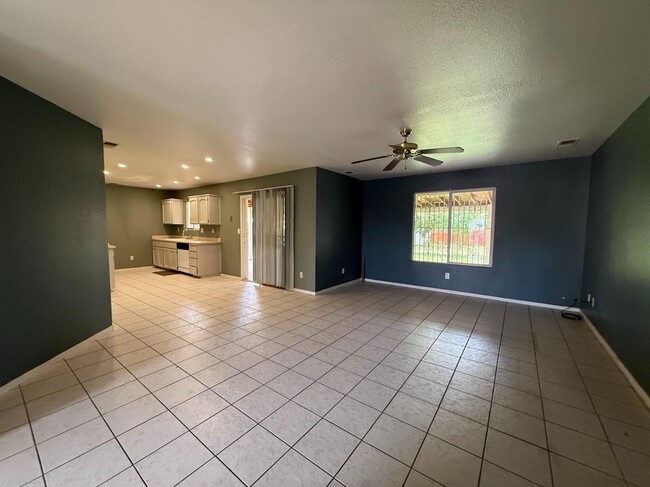 Photo - 248 Exie Ln