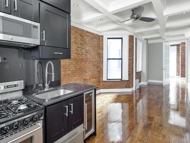 Photo - 5 W 103rd St Unidad 1E