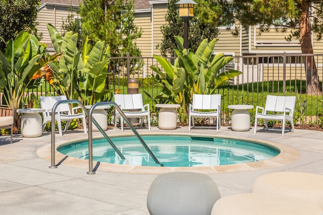 Photo - Windwood Glen Apartment Homes