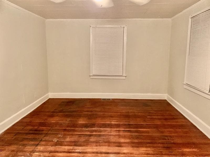 Photo - 1500 Lathrop St