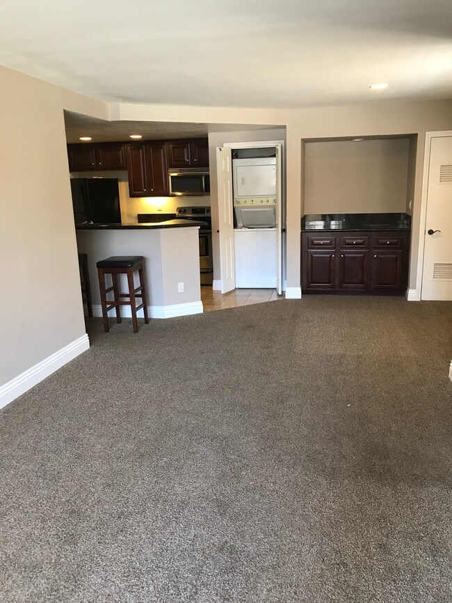 Building Photo - 3937 Nobel Dr Unit 133