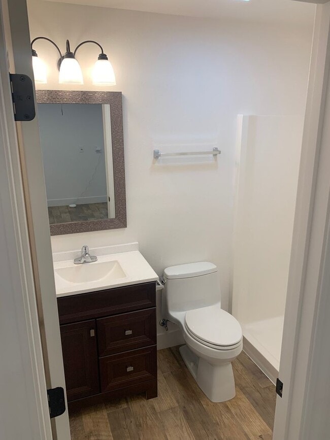 Photo - 0721 - 1319/1321 Normal Ave