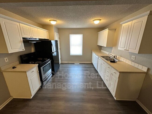 Photo - 5658 N Anita Ave