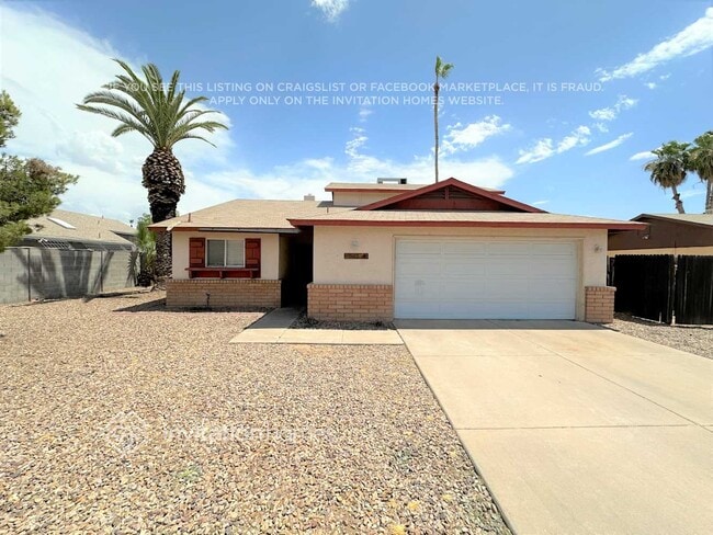 Building Photo - 1615 W Curry Dr