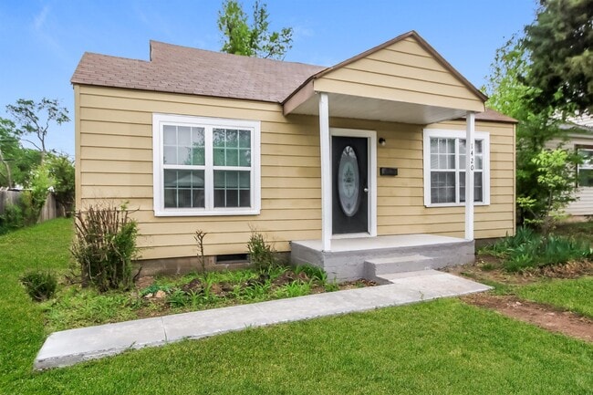 Photo - 1420 NW 94th St