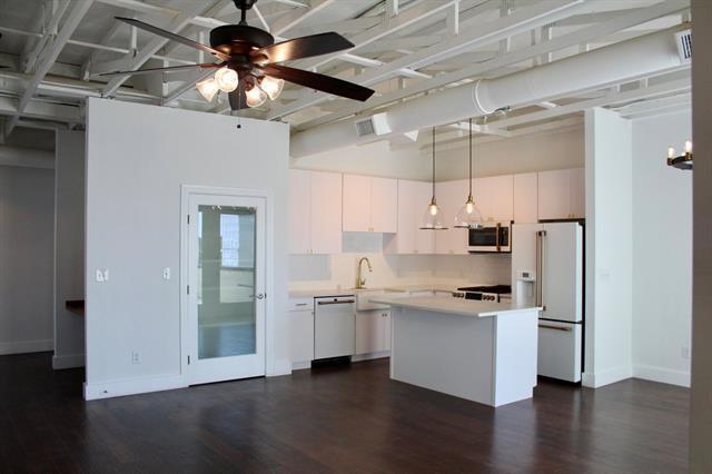 Photo - 170 W Main St Unit 302