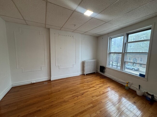 Photo - 64 Corbin Ave Unit 2