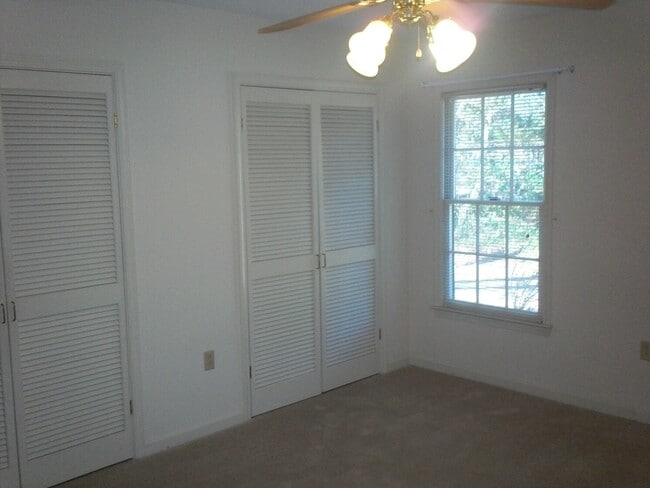 Photo - 1075 Arnaud St