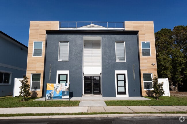 Building Photo - 527 N Garden Ave Rental