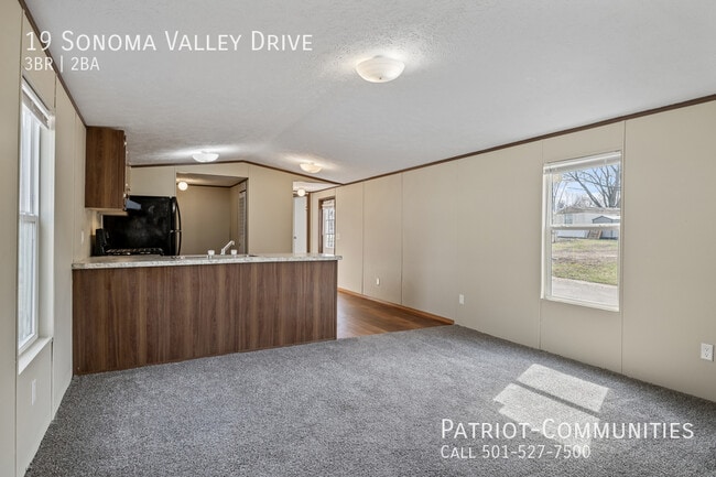 Photo - 19 Sonoma Dr