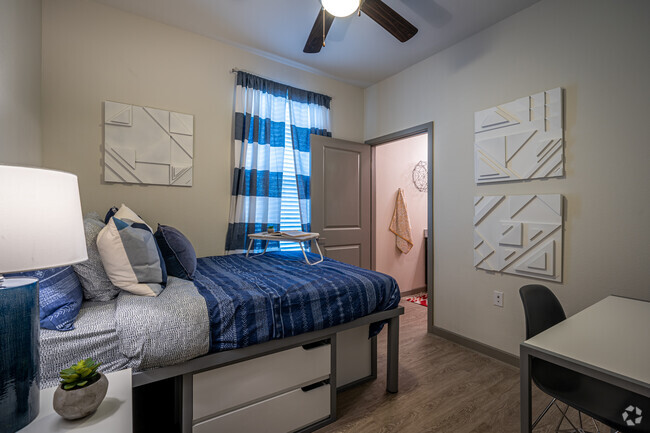 Altitude, A Prosper Community (student) Apartments - Houston, Tx 