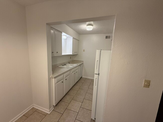 Photo - Peartree Apartments