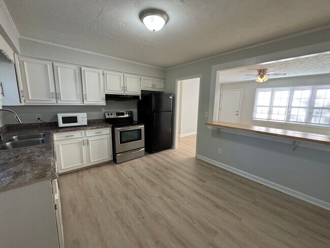 Photo - 637 Highway 905 Unidad B