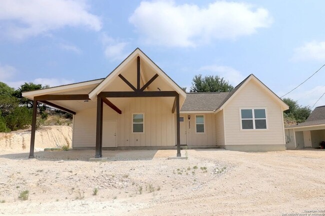 Building Photo - 2503 golf