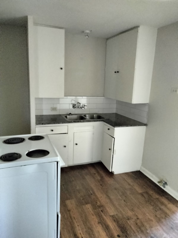 Photo - 3707 Parkwood St